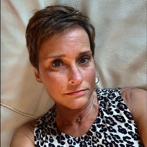 Meet your Posher, Pam